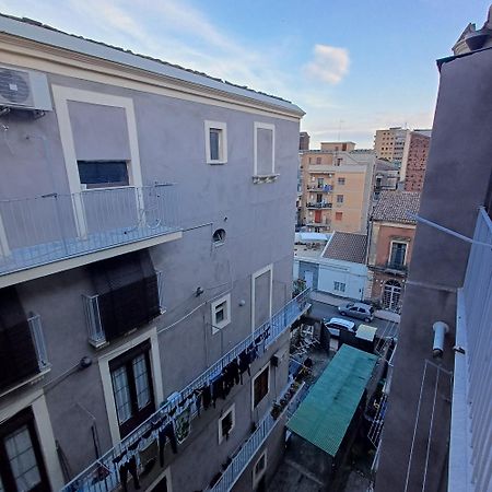 Verdi Apartments Catánia Buitenkant foto