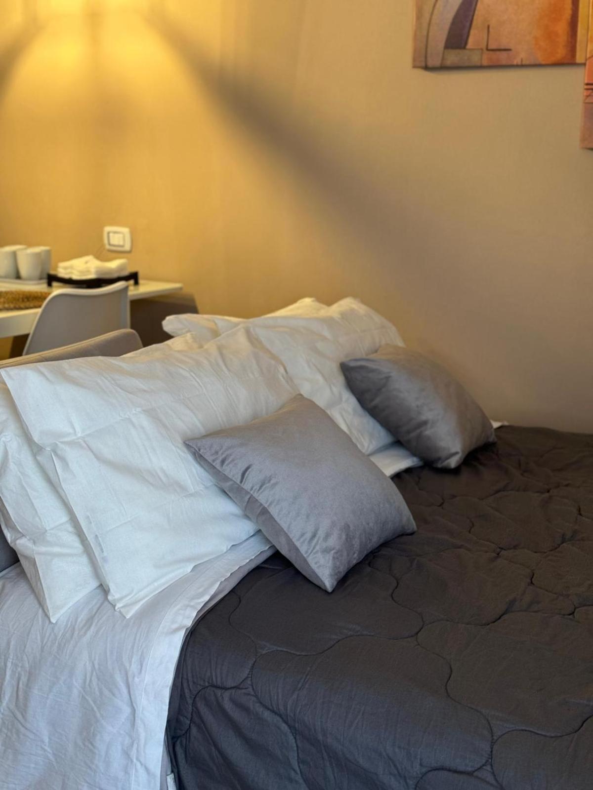 Verdi Apartments Catánia Buitenkant foto